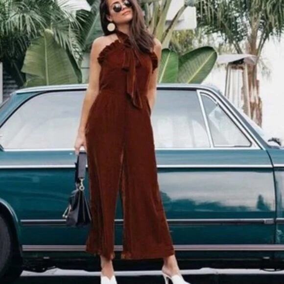 Anthropologie Kristinit Velvet Jumpsuit Rust
Orange Brown Copper Ruffle Halter L - Picture 12 of 12